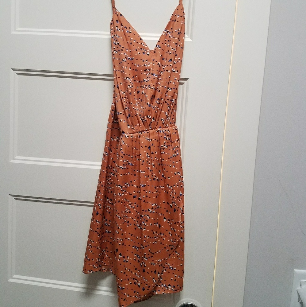 Sundress - Picture 2 of 4
